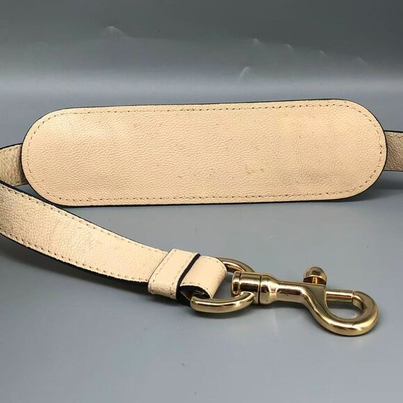 Loewe Elegant Cream Handbag - Picture 15 of 15